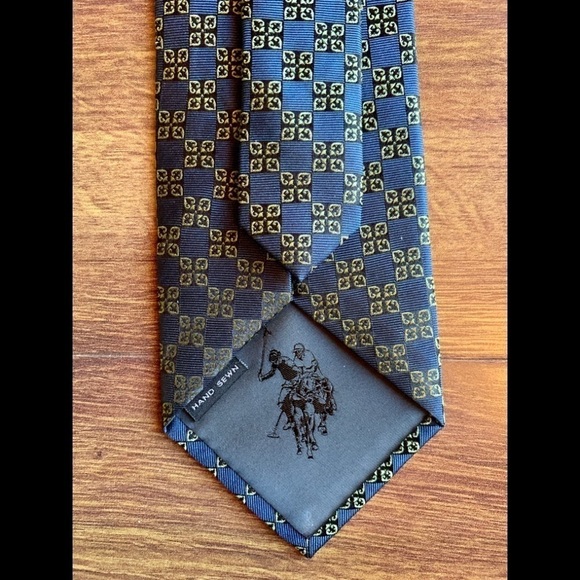 U.S. POLO ASSN. Silk Necktie - Picture 7 of 10